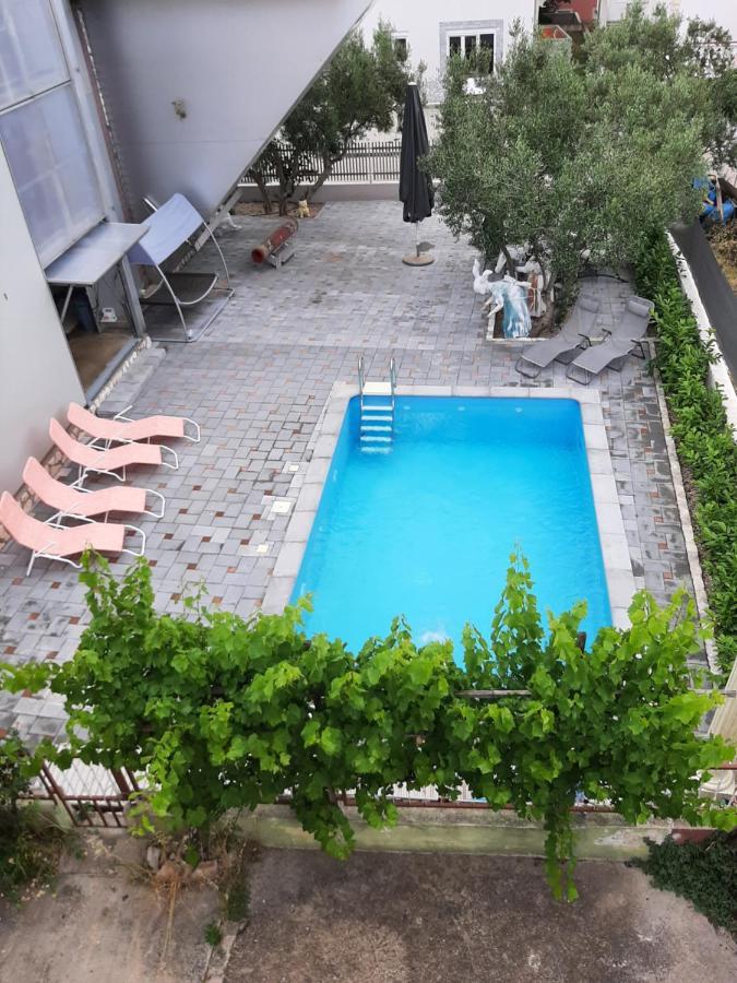 Gaestehaus Mimesis โวดีเซ ภายนอก รูปภาพ